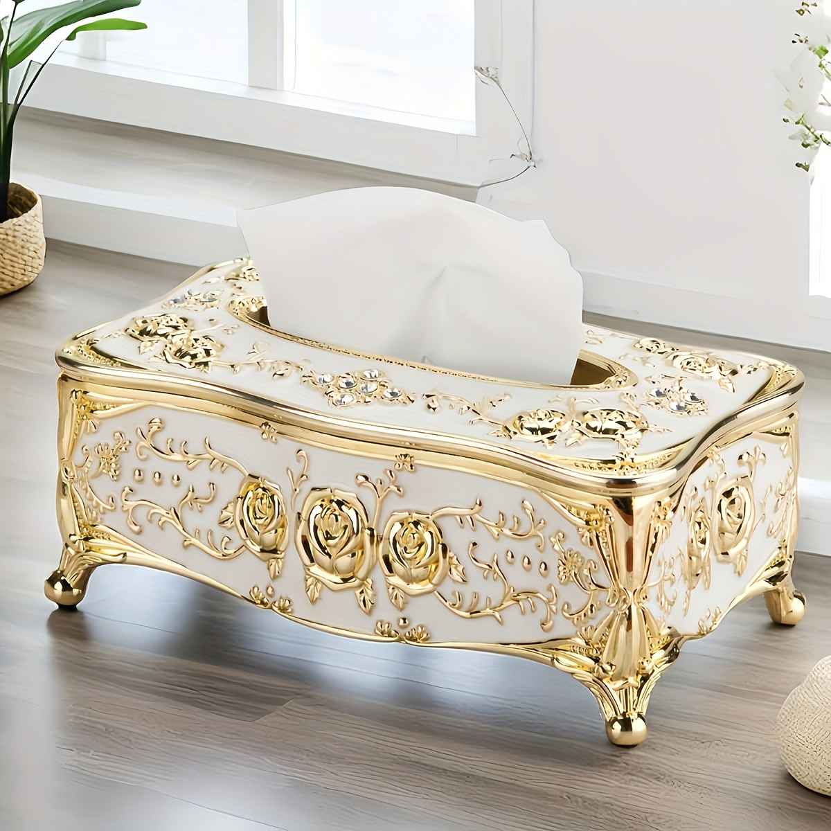 caixa-lencos-decorativa-floral-dourada-rosier-laior